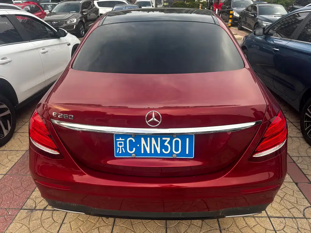 Mercedes-Benz E-Class (Import) — миниатюра 23