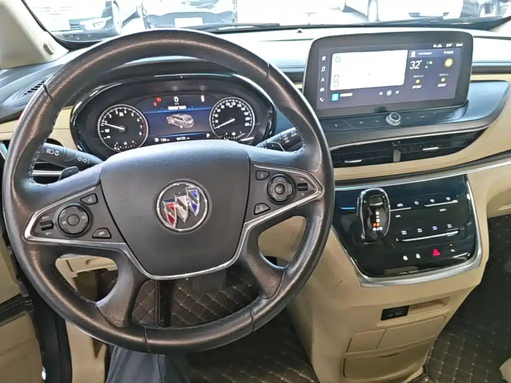 Buick GL8 — миниатюра 10
