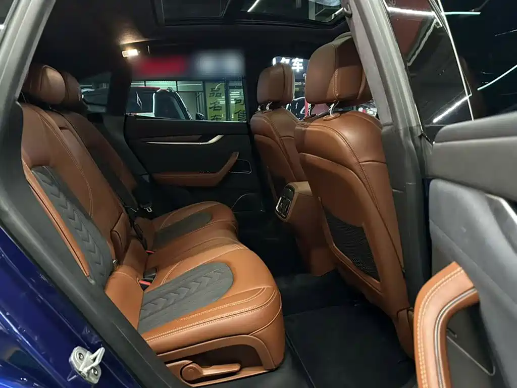Maserati Levante — миниатюра 16