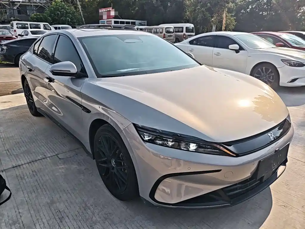 BYD Han — миниатюра 4