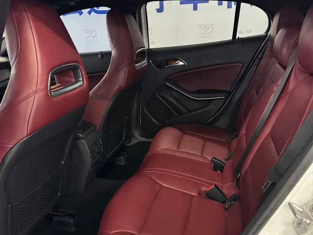 Mercedes-Benz GLA — миниатюра 5