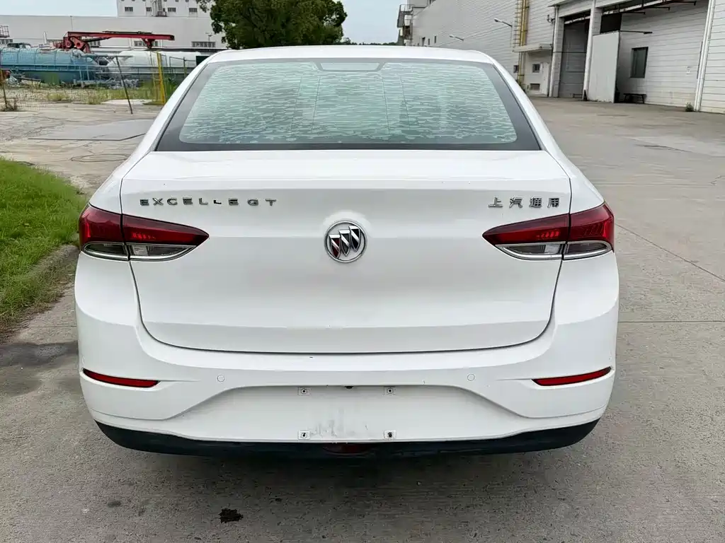 Buick Excelle — миниатюра 4