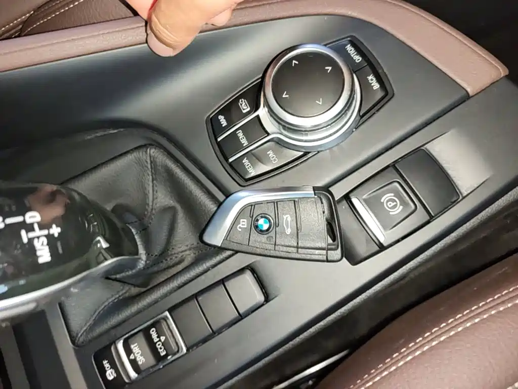 BMW X1 — миниатюра 9
