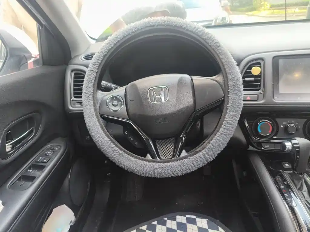 Honda Vezel — миниатюра 6