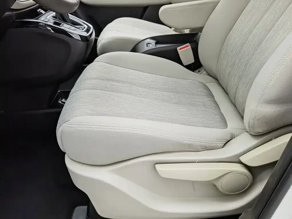 GAC Motor Trumpchi M6 — миниатюра 20