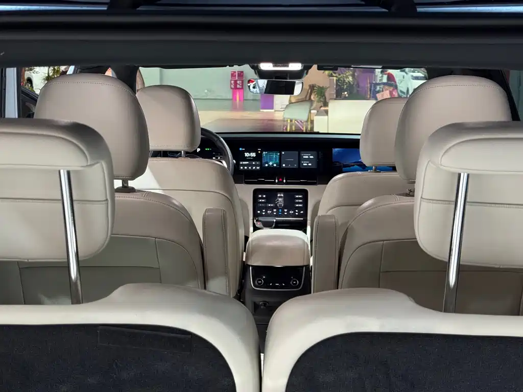 Li Auto Li ONE — миниатюра 17