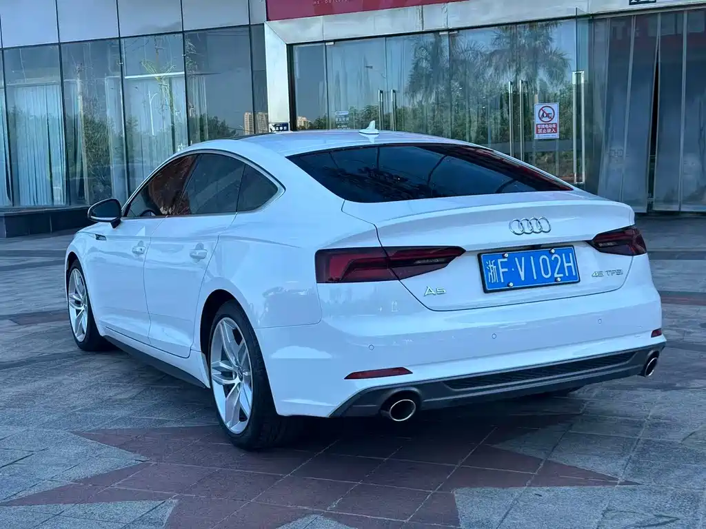 Audi A5 (Import) — миниатюра 9