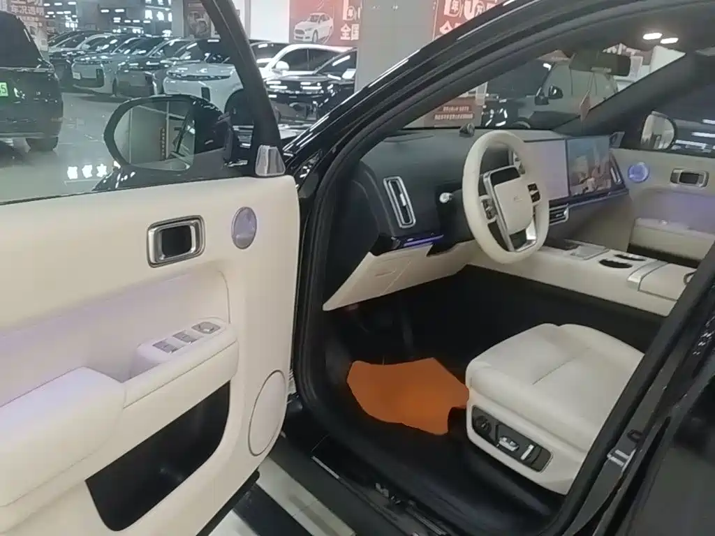 Li Auto Li L7 — миниатюра 16