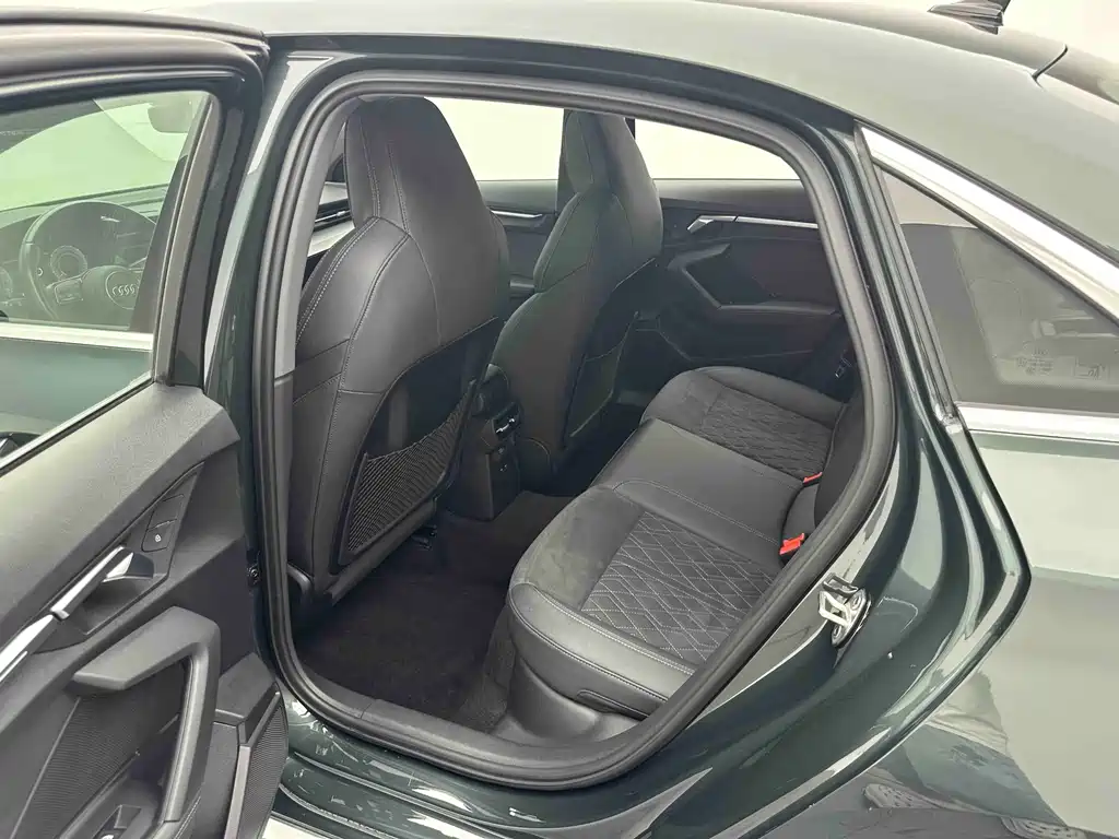 Audi A3 — миниатюра 12