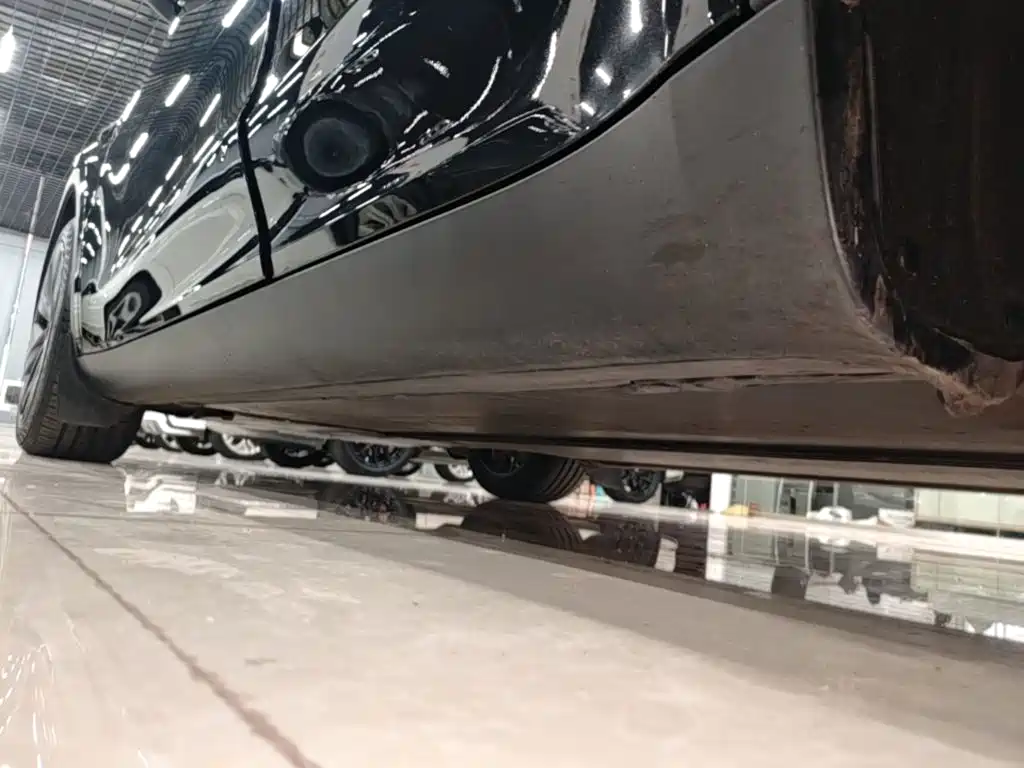 Tesla Model Y — миниатюра 22