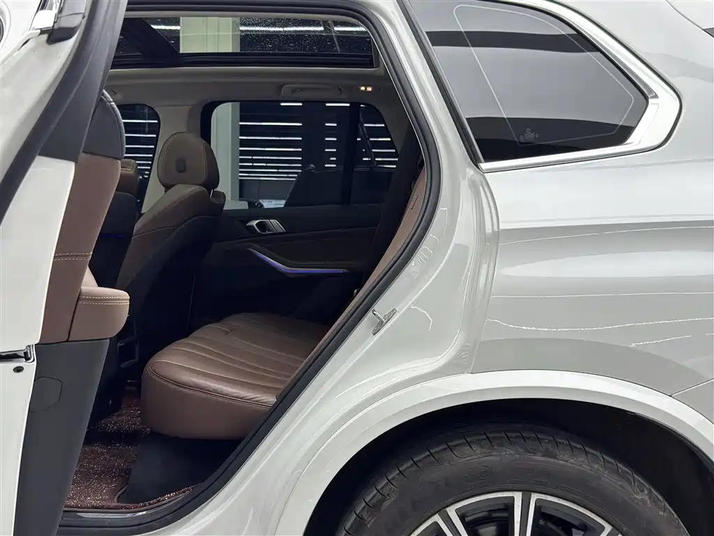 BMW X5 2019 xDrive40i M Sport