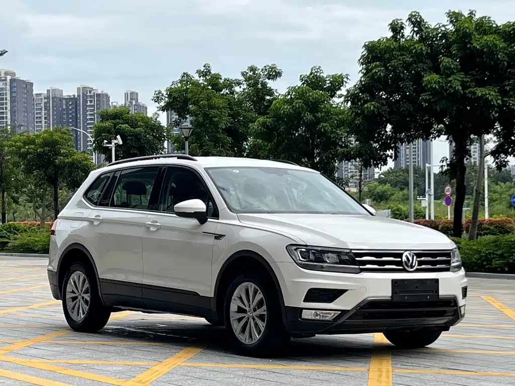 Volkswagen Tiguan L — миниатюра 3