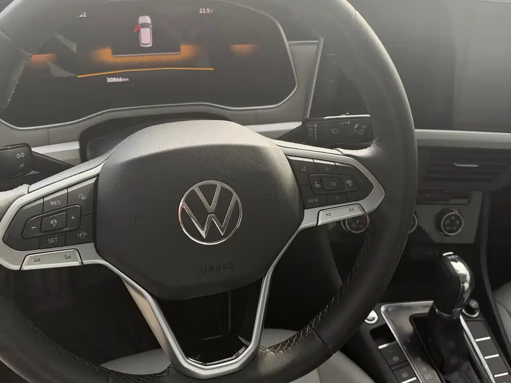 Volkswagen Bora — миниатюра 6