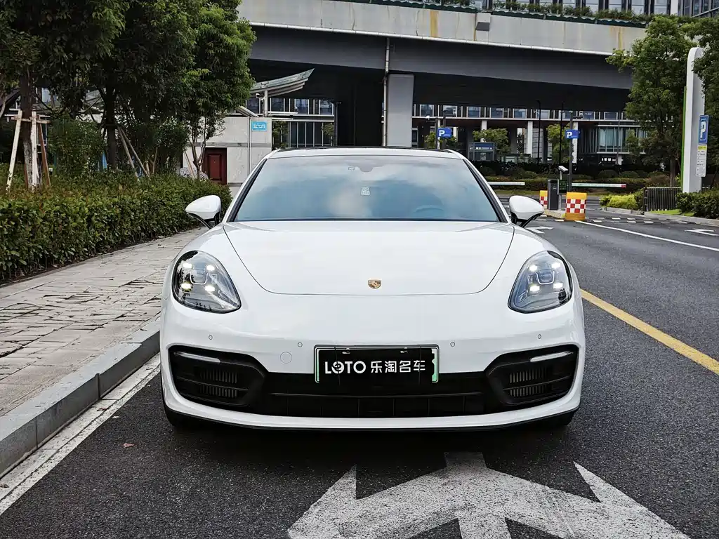 Porsche Panamera Hybrid — миниатюра 2
