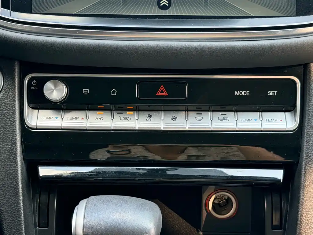 GAC Motor Trumpchi GS8 — миниатюра 20