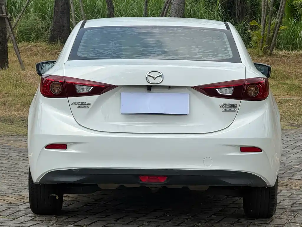 Mazda 3 Axela — миниатюра 9
