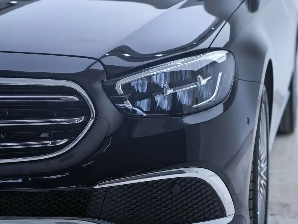 Mercedes-Benz E-Class E 2023 E 300 L Fashion