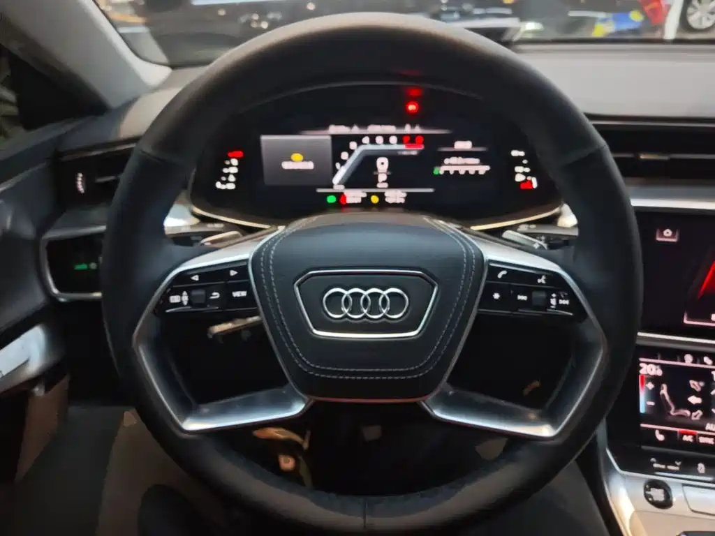 Audi A7L — миниатюра 11
