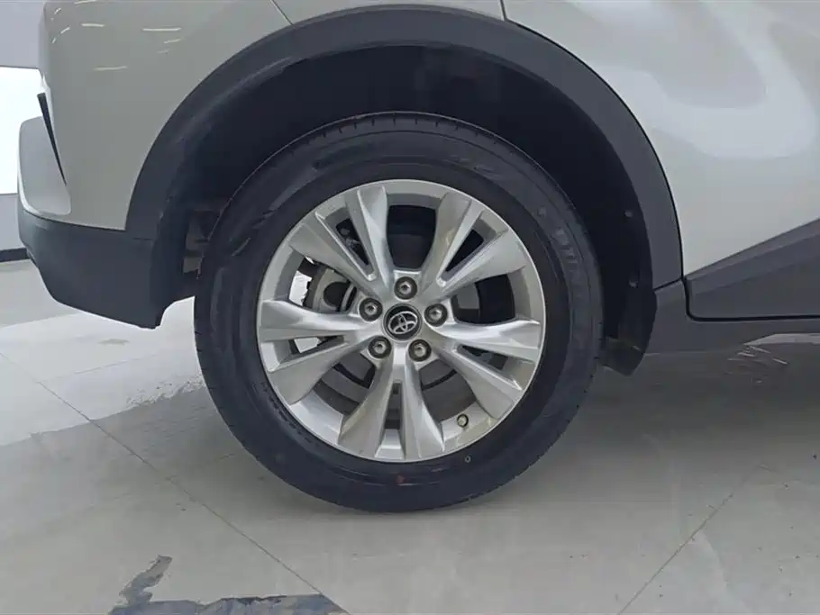 Toyota IZOA 2.0L Yi Enjoy Edition, фото 6