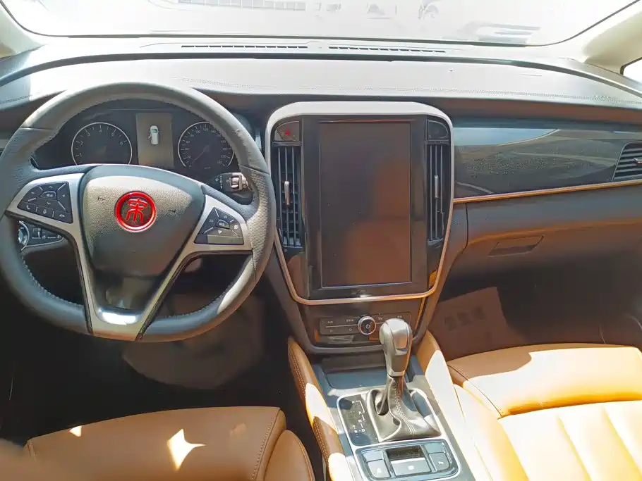 BYD MAX — миниатюра 12
