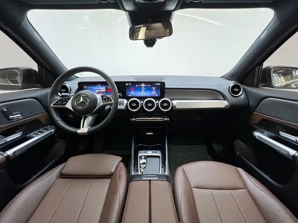 Mercedes-Benz GLB — миниатюра 6