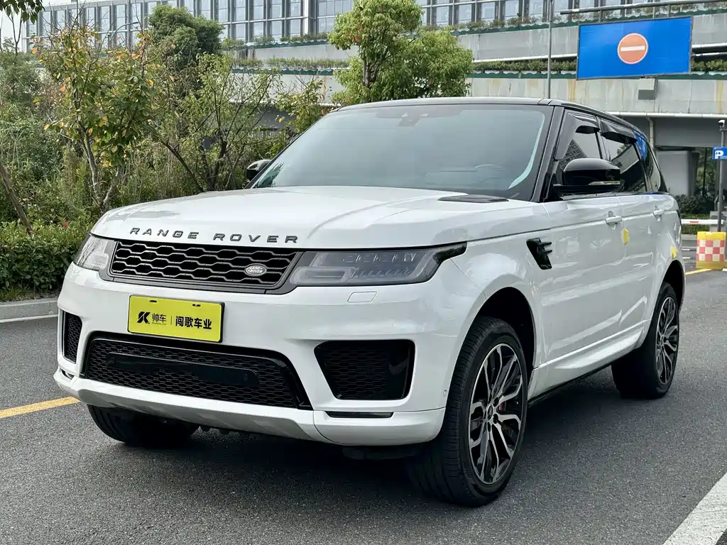 Land Rover Sport