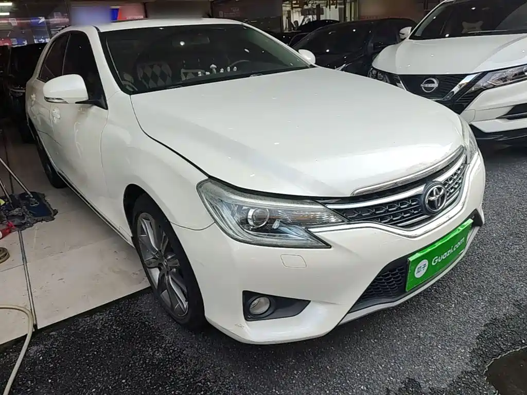 Toyota Reiz — миниатюра 4