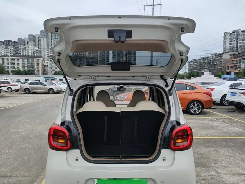 Wuling MINIEV — миниатюра 19