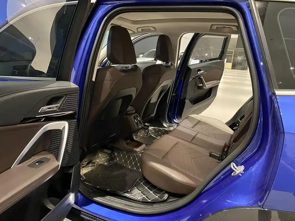 BMW X1 — миниатюра 8