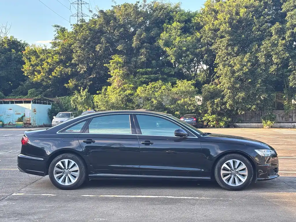 Audi A6L — миниатюра 4