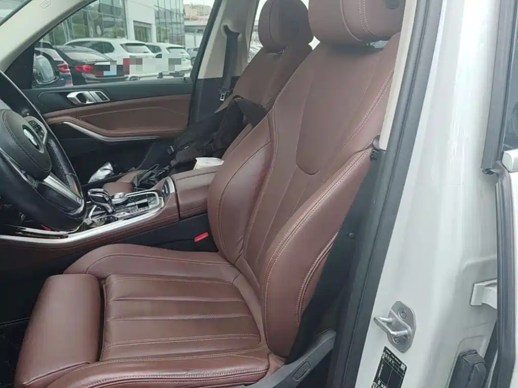 BMW X5 (Import) — миниатюра 20