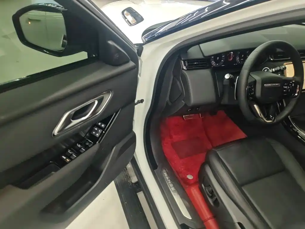 Land Rover Velar — миниатюра 16