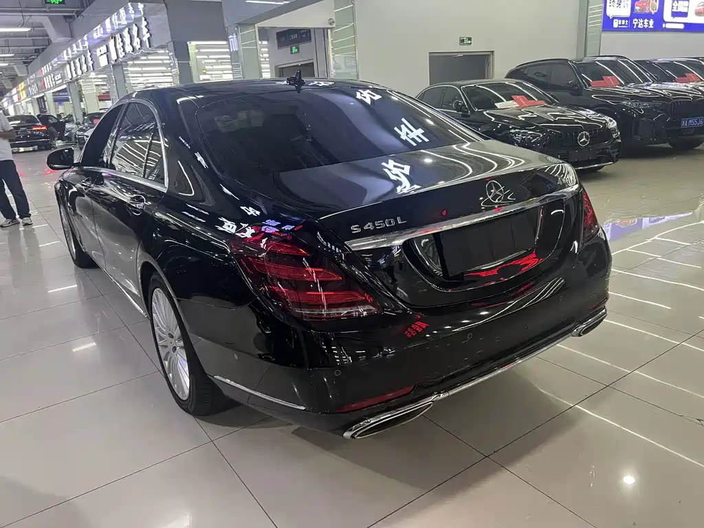 Mercedes-Benz S-Class — миниатюра 9