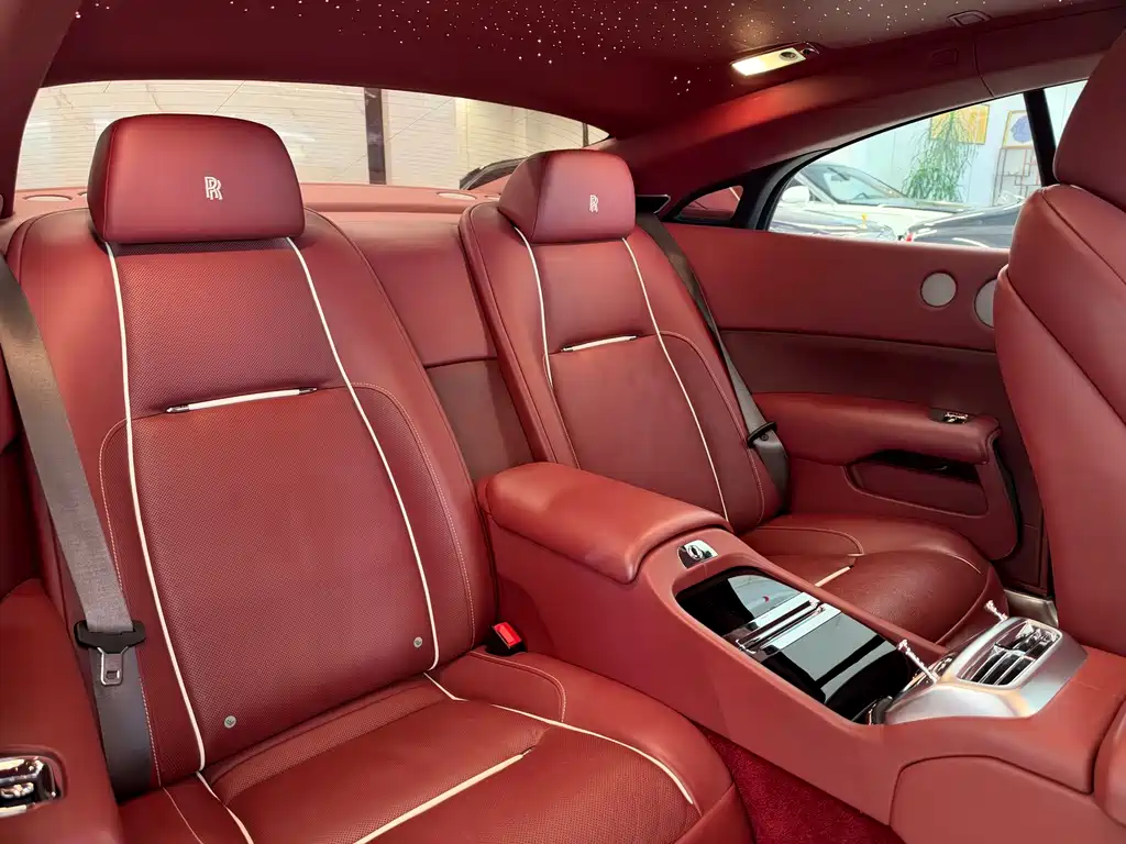 Rolls-Royce Wraith — миниатюра 7