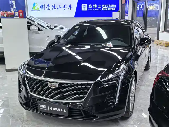 CADILLAC CT6