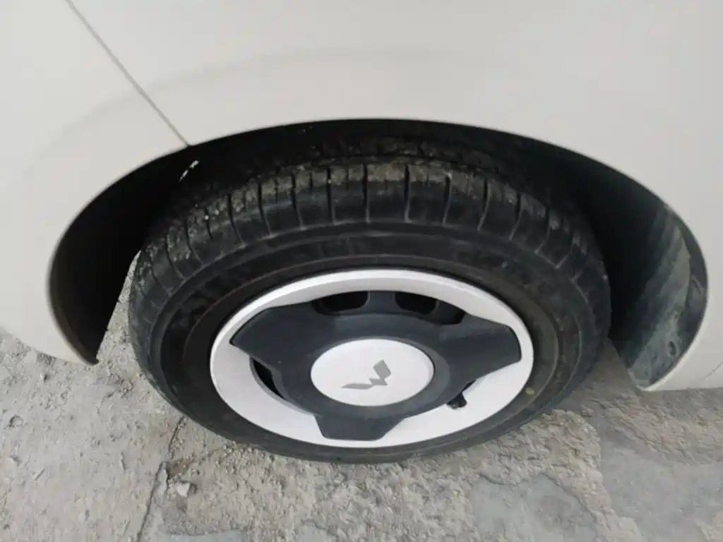 Wuling MINIEV — миниатюра 23
