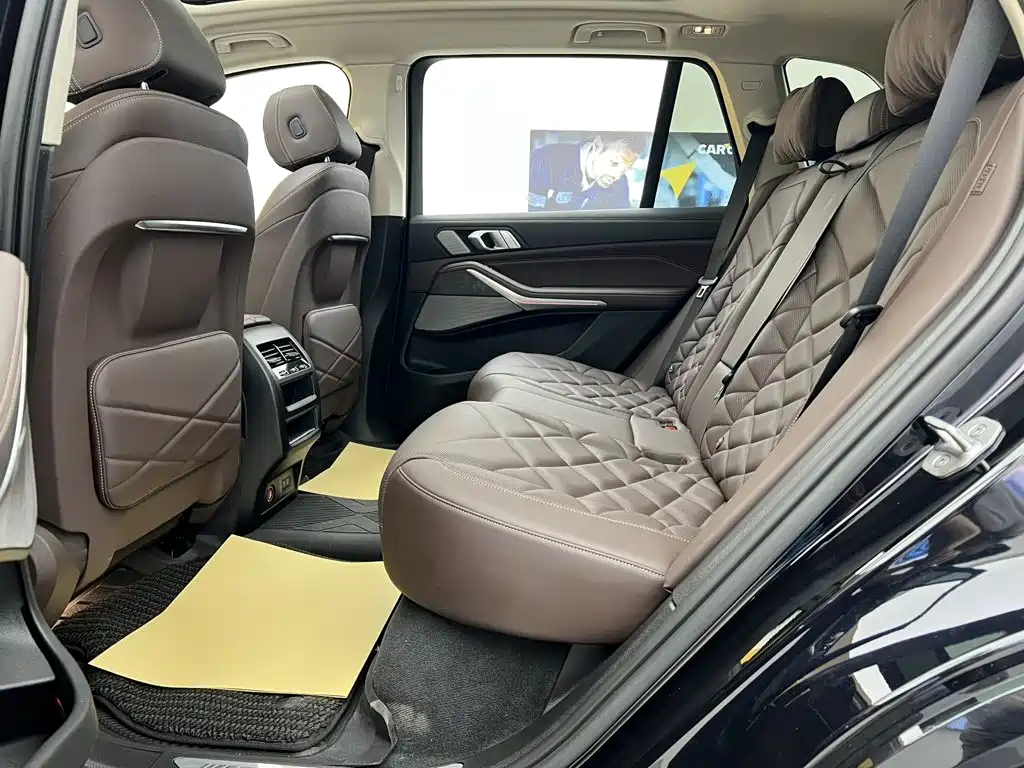 BMW X5 — миниатюра 19
