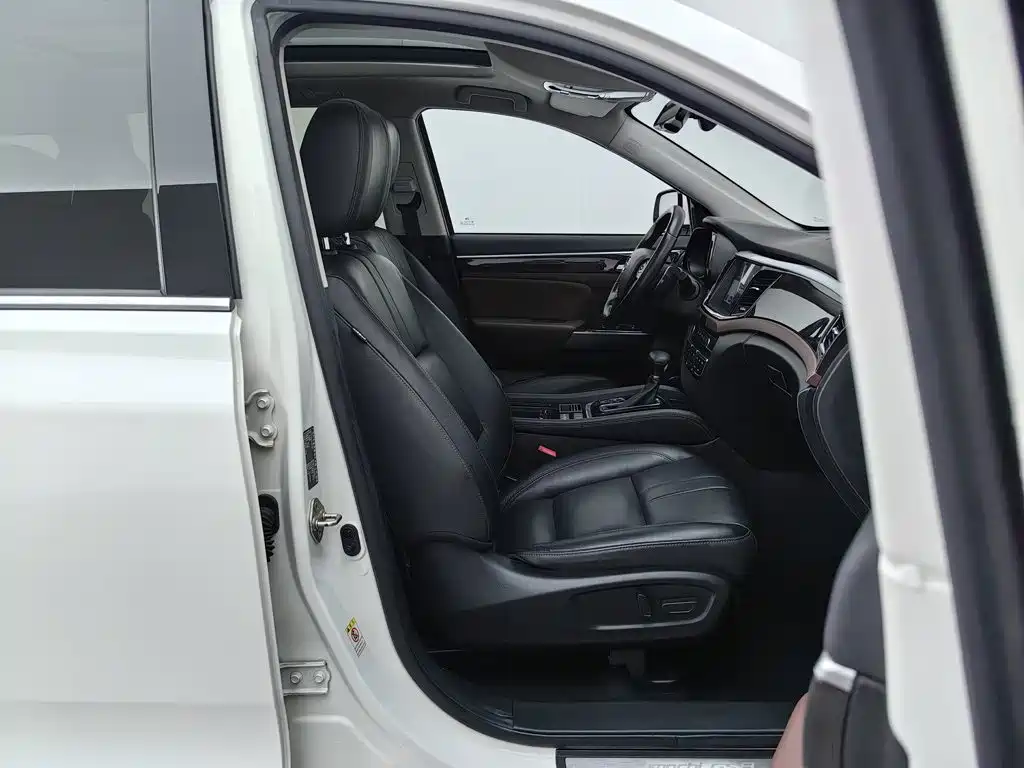 GAC Motor Trumpchi GS8 — миниатюра 23