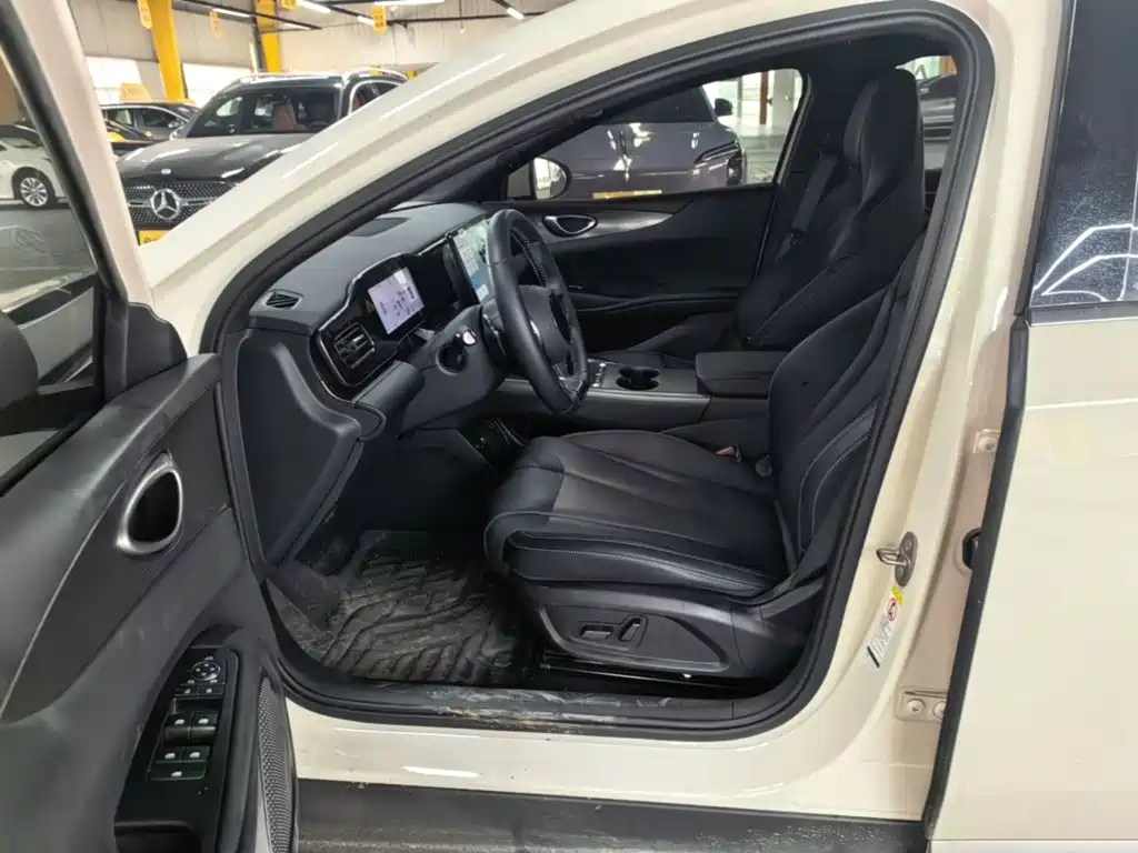 BYD Seal 06 — миниатюра 15