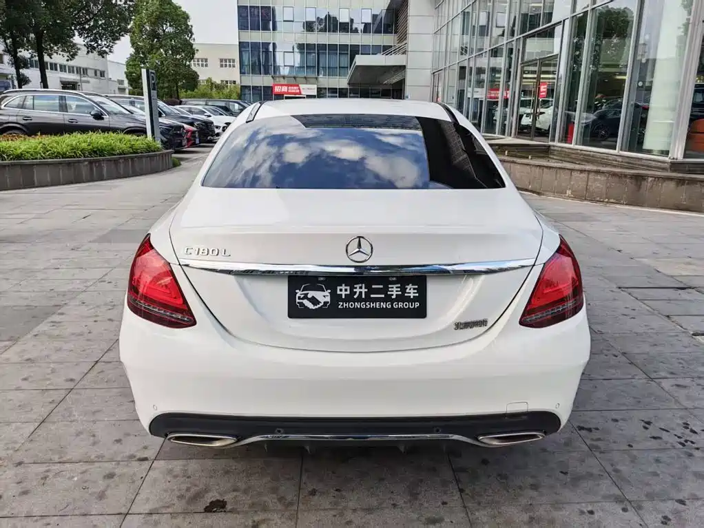 Mercedes-Benz C-Class — миниатюра 7