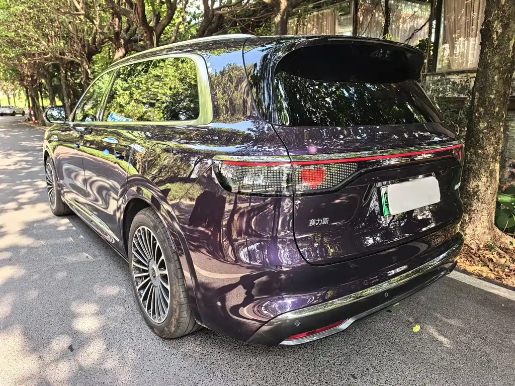AITO AITO M8 — миниатюра 5