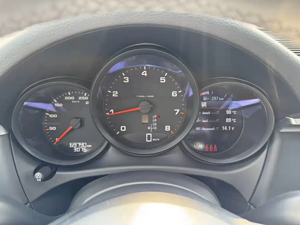 Porsche Macan — миниатюра 33