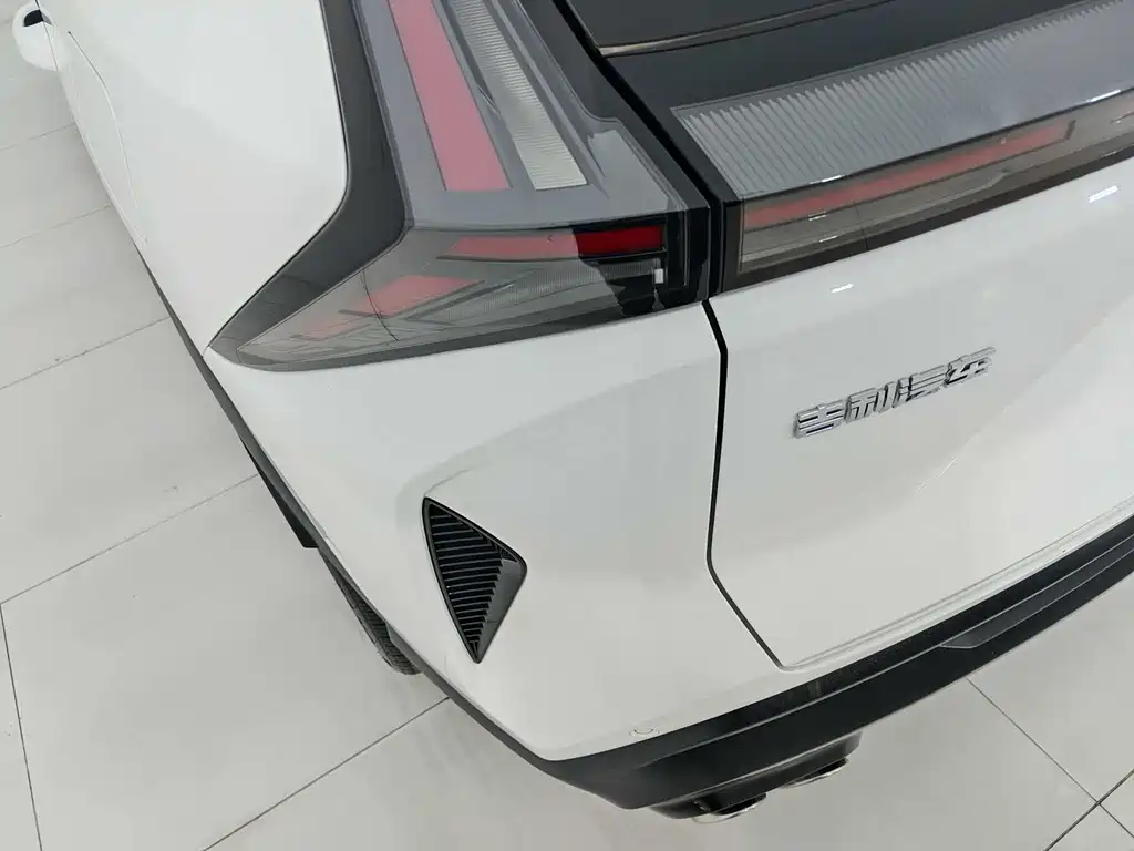 GEELY AUTOMOBILE BOYUE