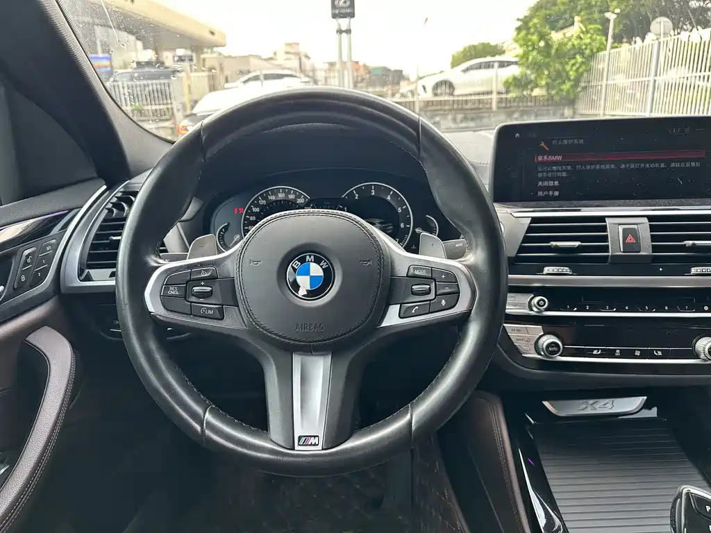BMW X4 — миниатюра 10