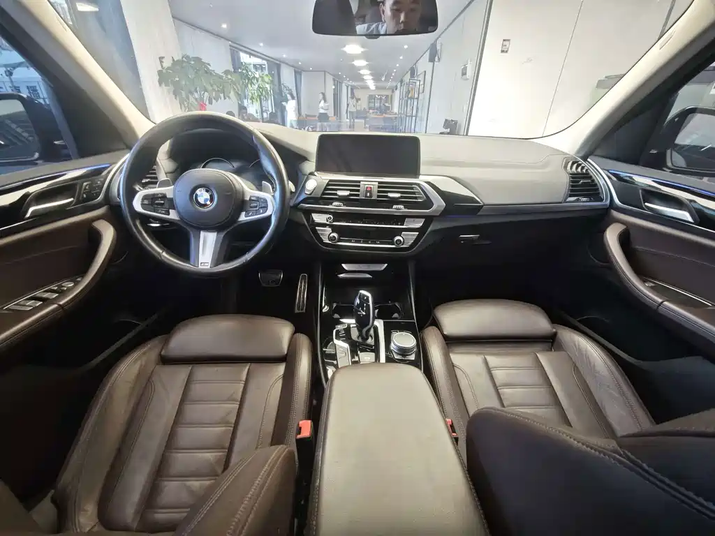 BMW X3 — миниатюра 11
