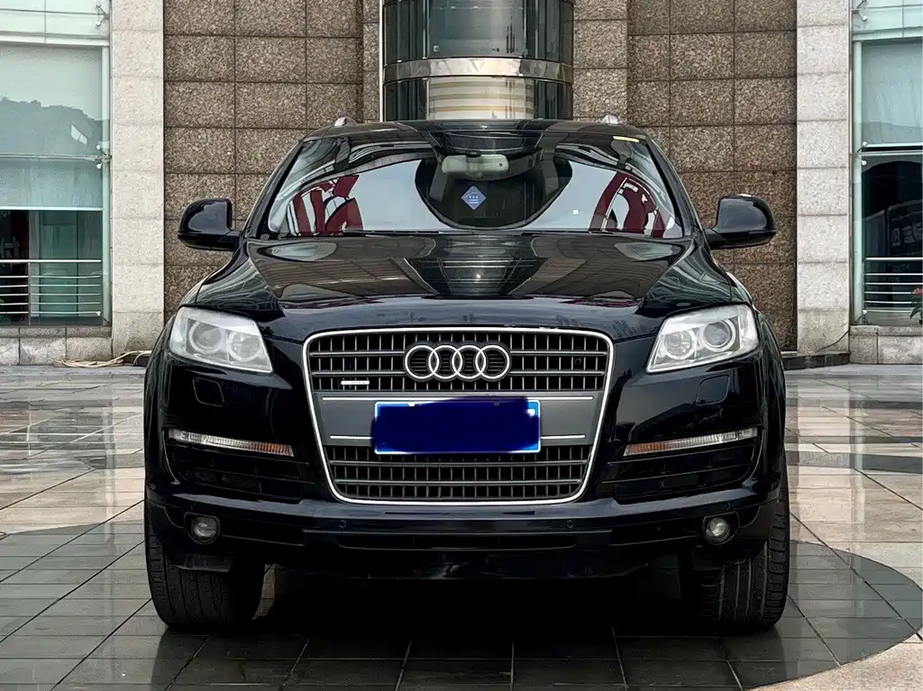 Audi Q7 — миниатюра 2