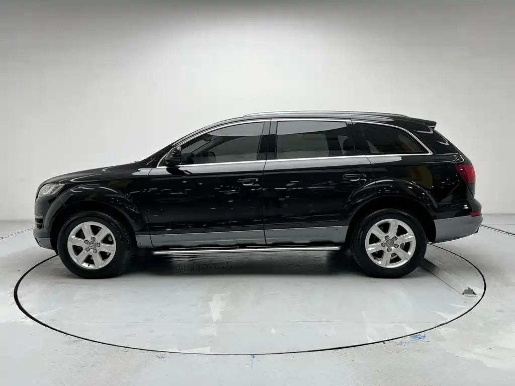 Audi Q7 — миниатюра 16
