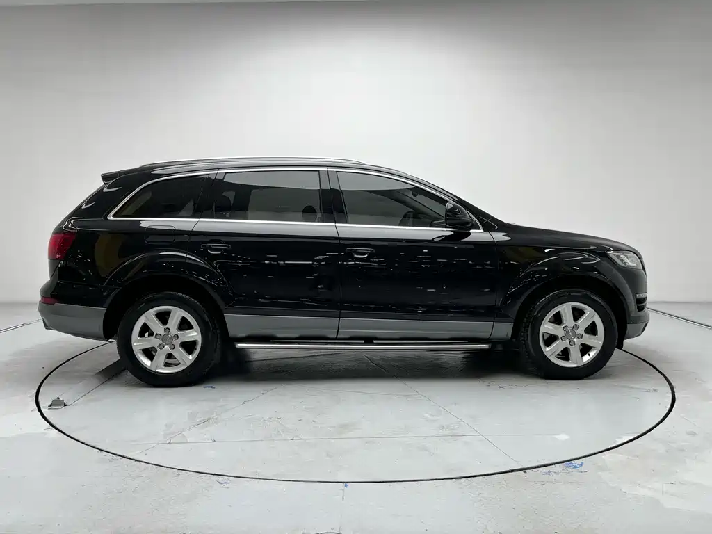 Audi Q7 — миниатюра 17