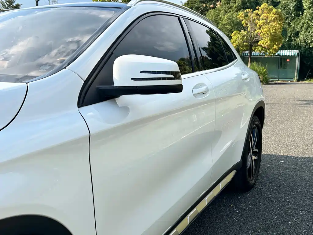 Mercedes-Benz GLA — миниатюра 10