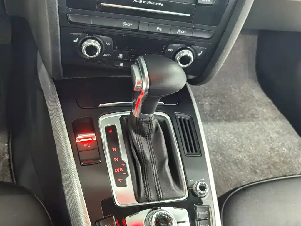 Audi A4 (Import) — миниатюра 10